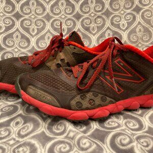 New Balance Minimus 1010 trail runner